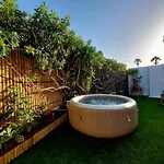 De Diseno Hidromasajes Terraza Y Piscina. Villa San Bartolomé