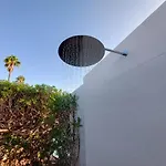 De Diseno Hidromasajes Terraza Y Piscina. Villa