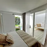De Diseno Hidromasajes Terraza Y Piscina. Villa *